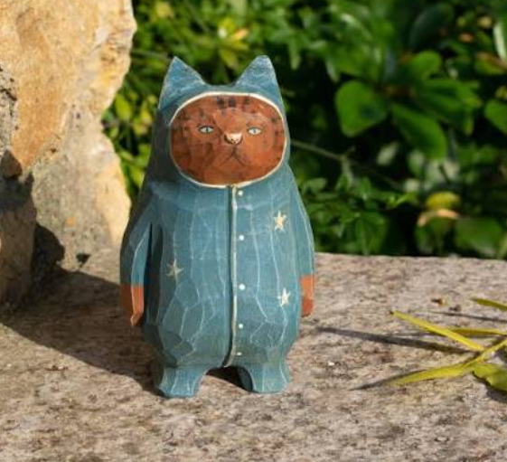 wooden cat statue