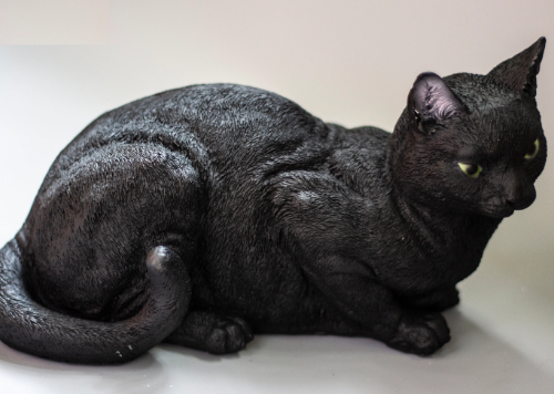 outdoor black cat statue