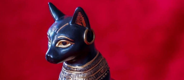 ancient bastet statue