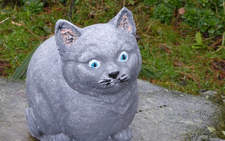 cat garden statue bunnings