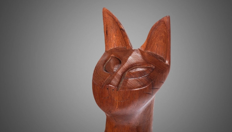 cat sculpture modern