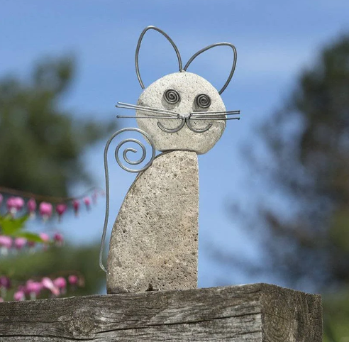 cat garden statuary