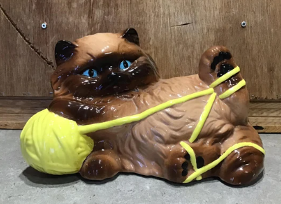 ceramic persian cat statue