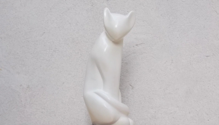 contemporary cat sculpture
