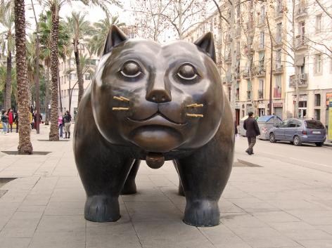 famous cat sculpture