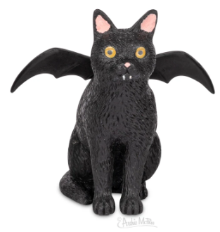 gothic cat statue