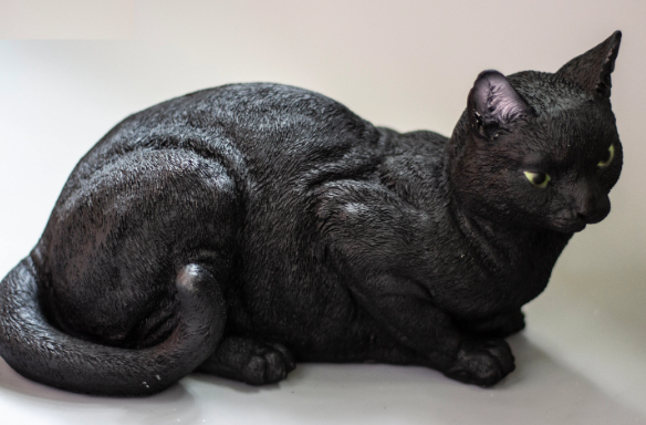 garden black cat statue