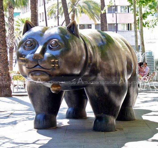 fat cat sculpture
