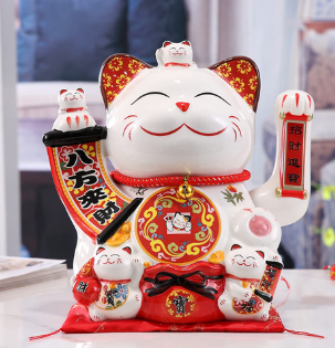 chinese lucky cat figurine