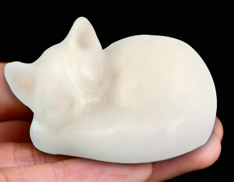 jade cat figurine