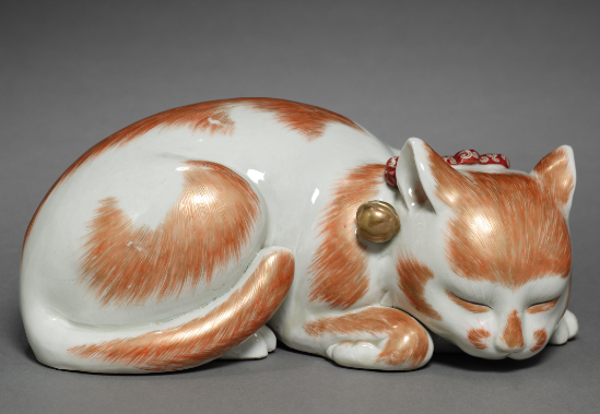 sleeping cat figurines