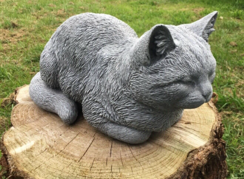 outdoor cat ornament