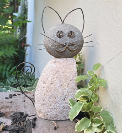 whiskers the cat statue