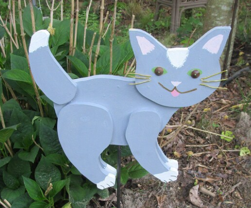 wooden cat garden ornament